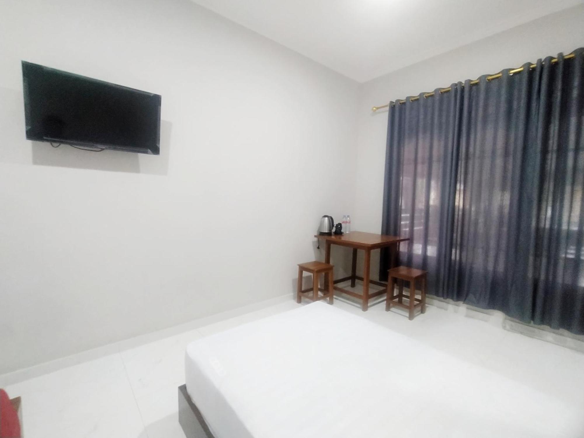 Reddoorz Syariah Near Stasiun Purwokerto Hotel Екстериор снимка