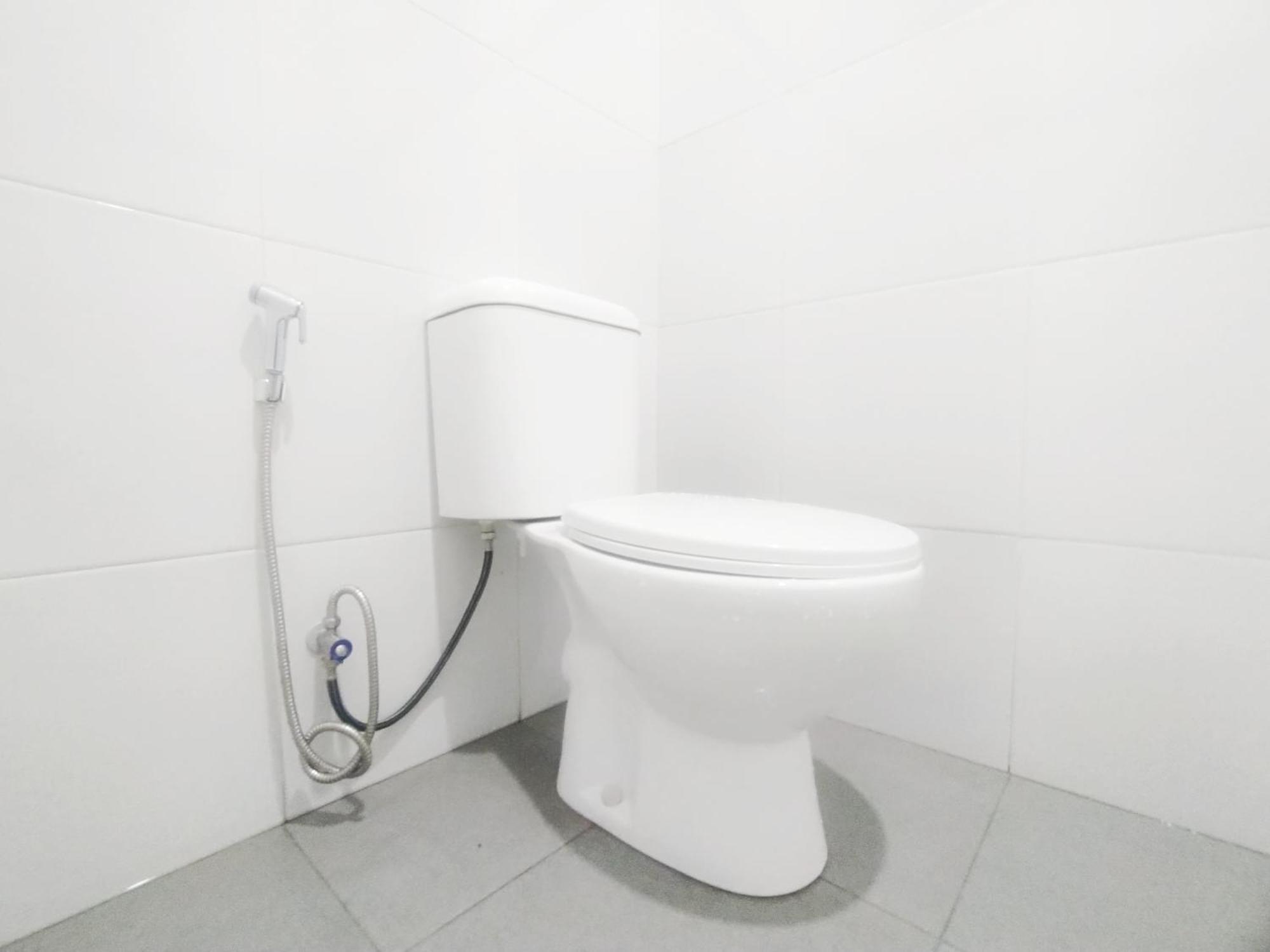 Reddoorz Syariah Near Stasiun Purwokerto Hotel Екстериор снимка