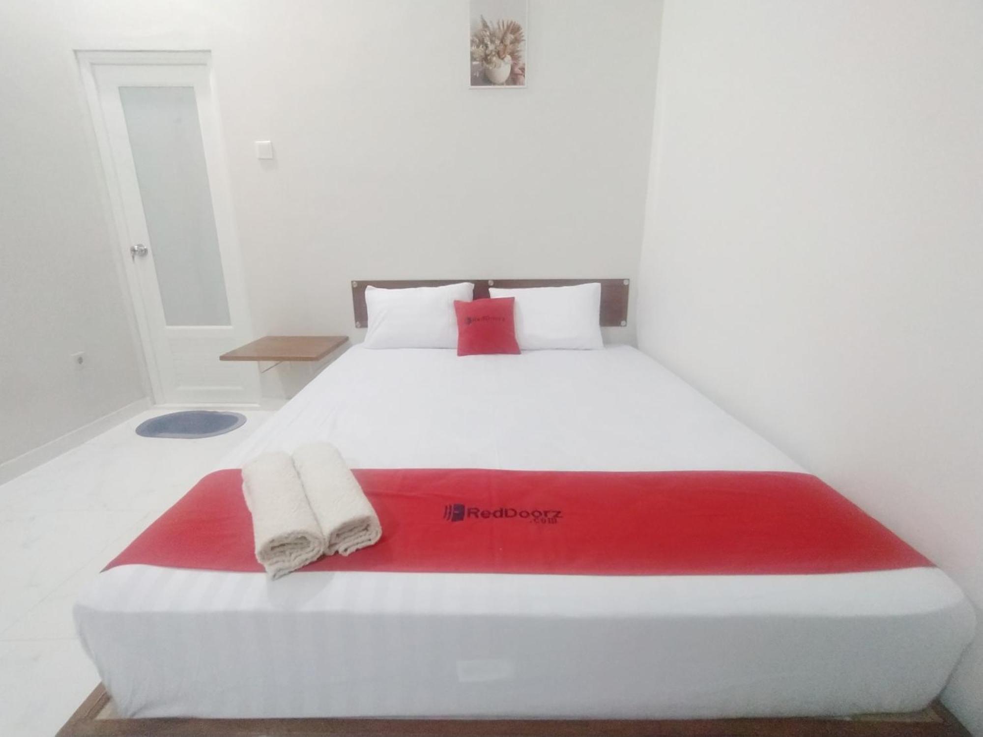 Reddoorz Syariah Near Stasiun Purwokerto Hotel Екстериор снимка