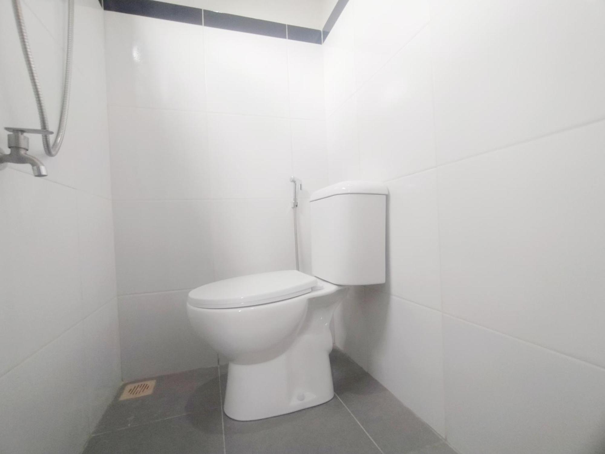 Reddoorz Syariah Near Stasiun Purwokerto Hotel Екстериор снимка