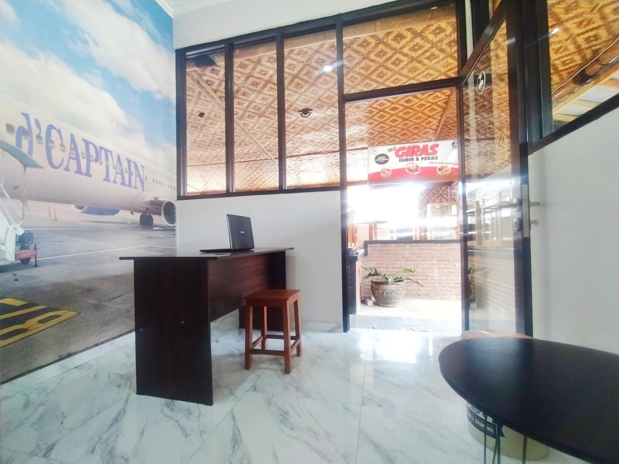Reddoorz Syariah Near Stasiun Purwokerto Hotel Екстериор снимка